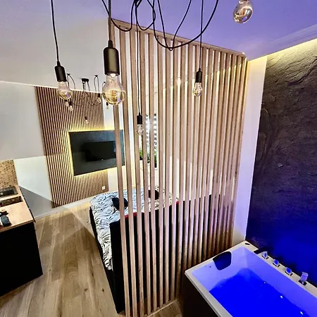 Apartment Ocean Black Jacuzzi Krakow