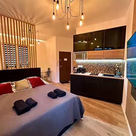 Apartment Ocean Black Jacuzzi